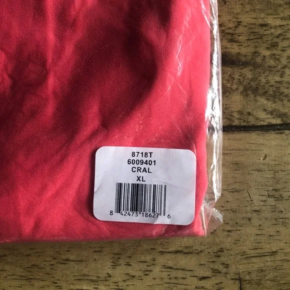 NEW - Med Couture Cargo scrub pants in coral with cargo pocket - Picture 4 of 5